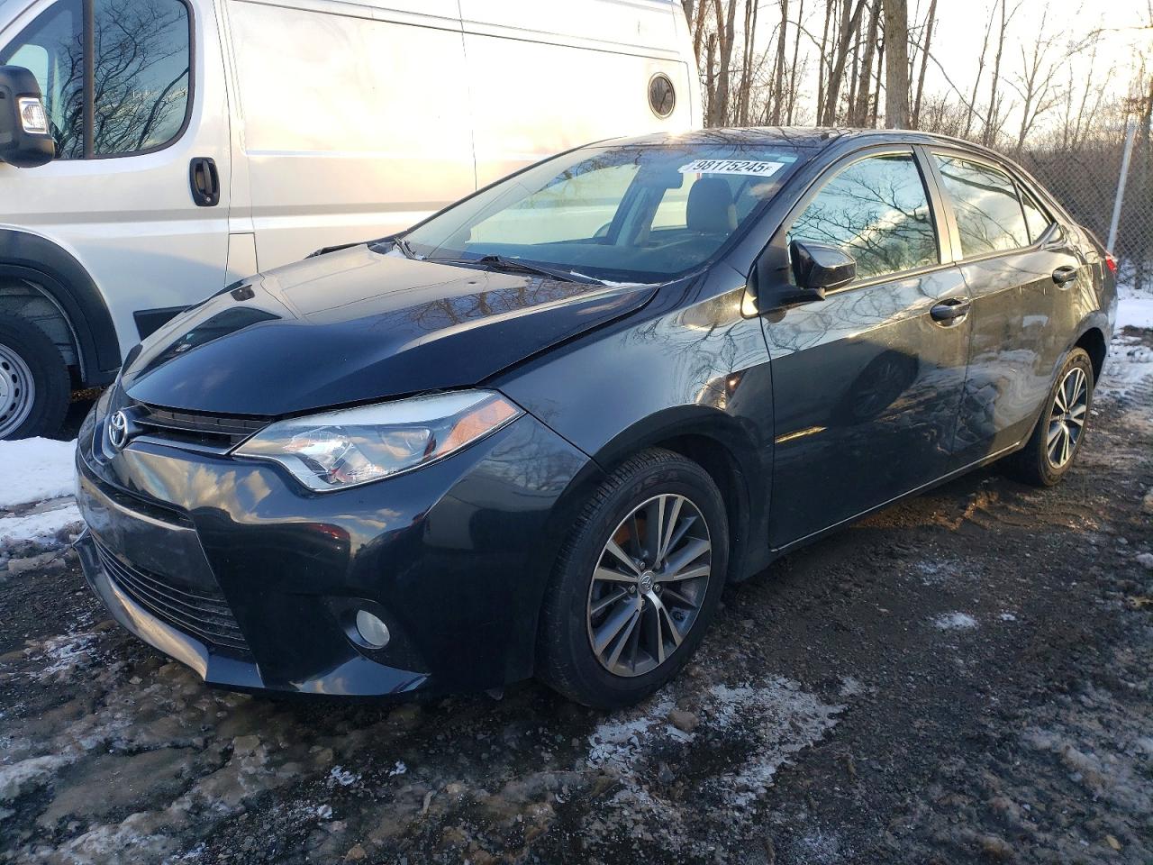 2016 TOYOTA COROLLA