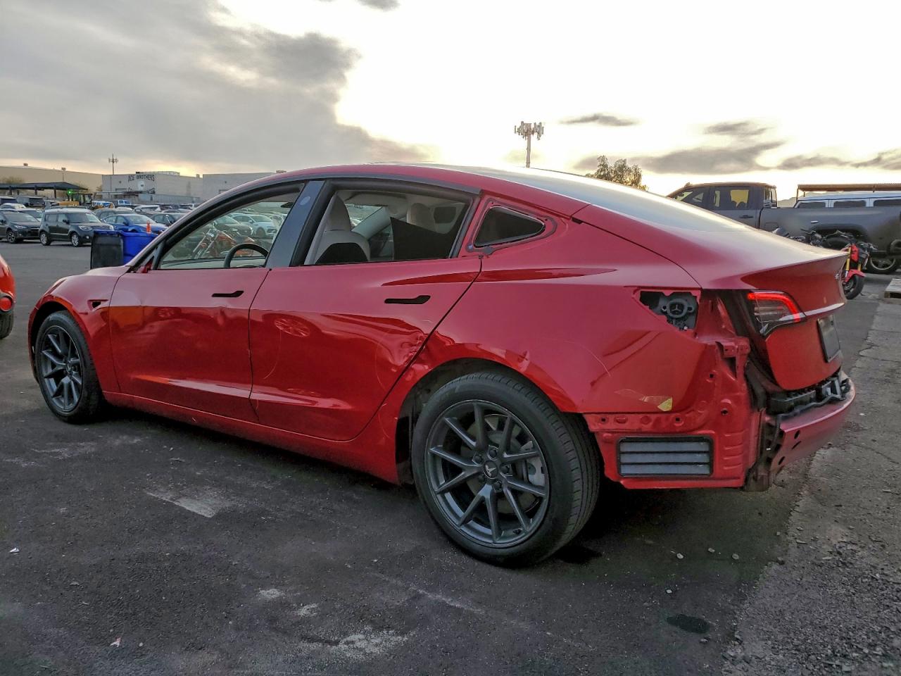 2023 TESLA MODEL 3 photo 2