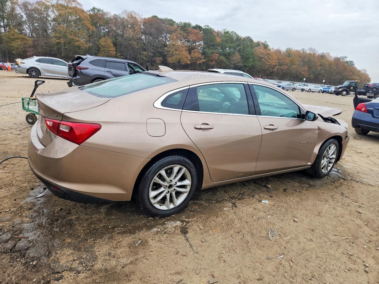 2018 CHEVROLET MALIBU LT photo 3