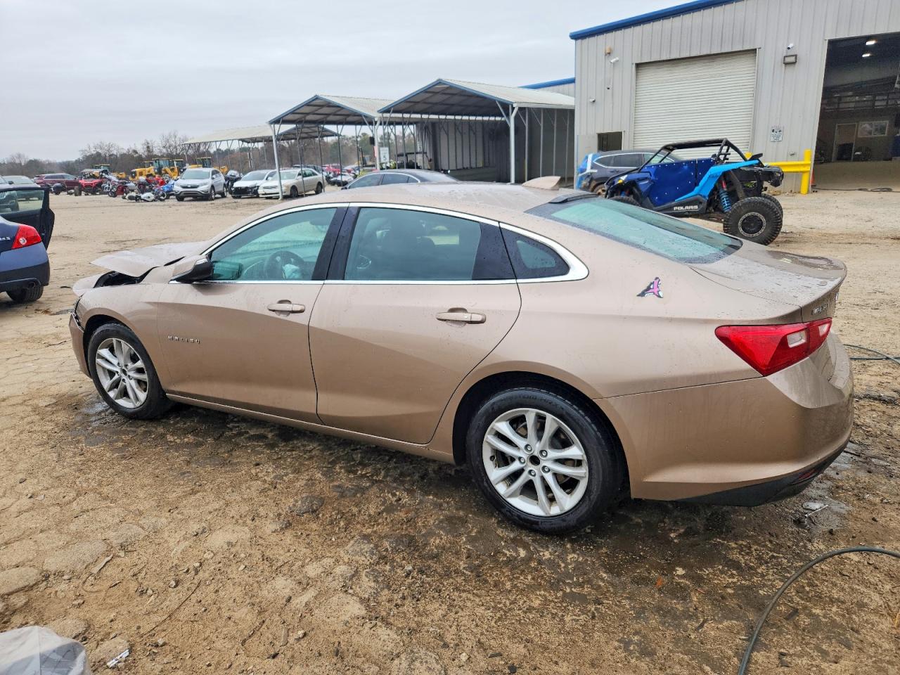 2018 CHEVROLET MALIBU LT photo 2