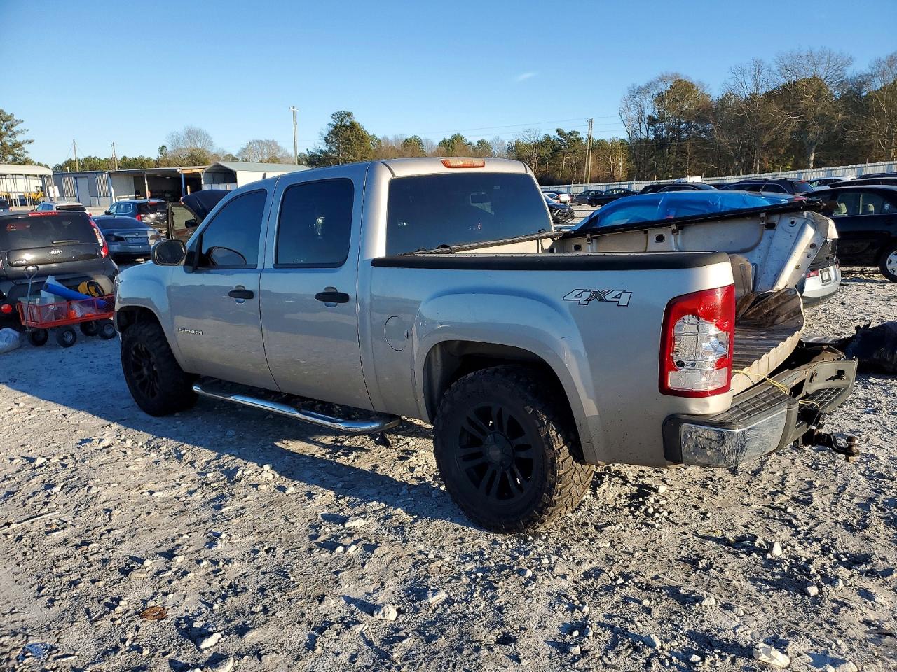 2007 GMC NEW SIERRA C1500 photo 2