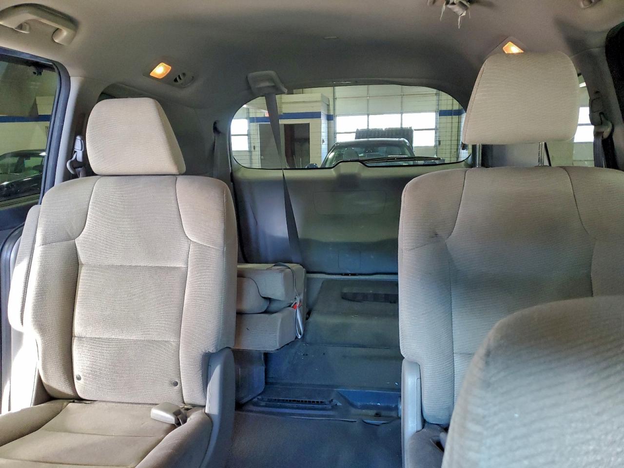 2012 HONDA ODYSSEY EX photo 10
