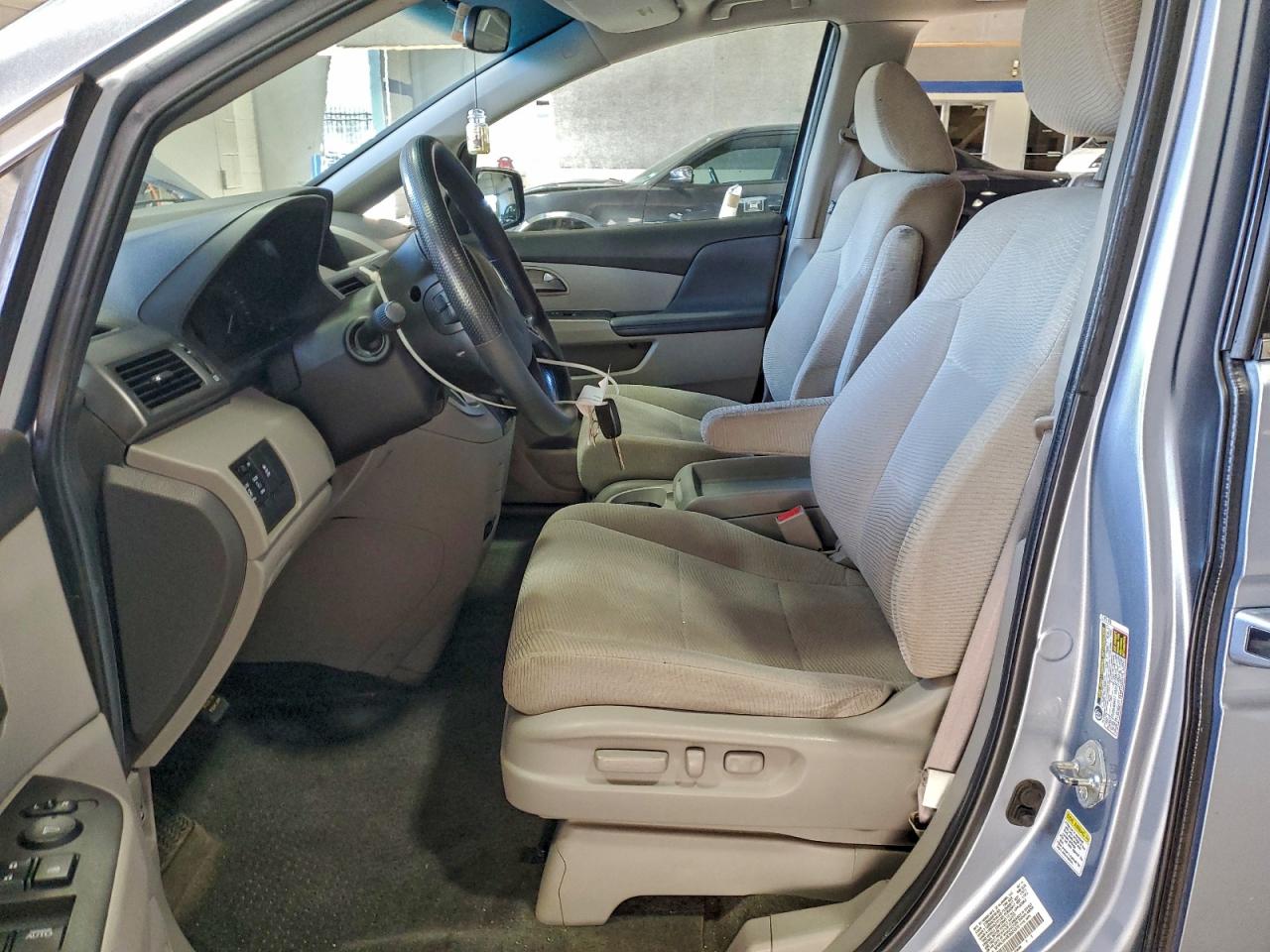 2012 HONDA ODYSSEY EX photo 7