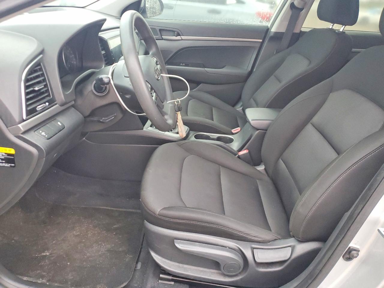 2018 HYUNDAI ELANTRA SE photo 7