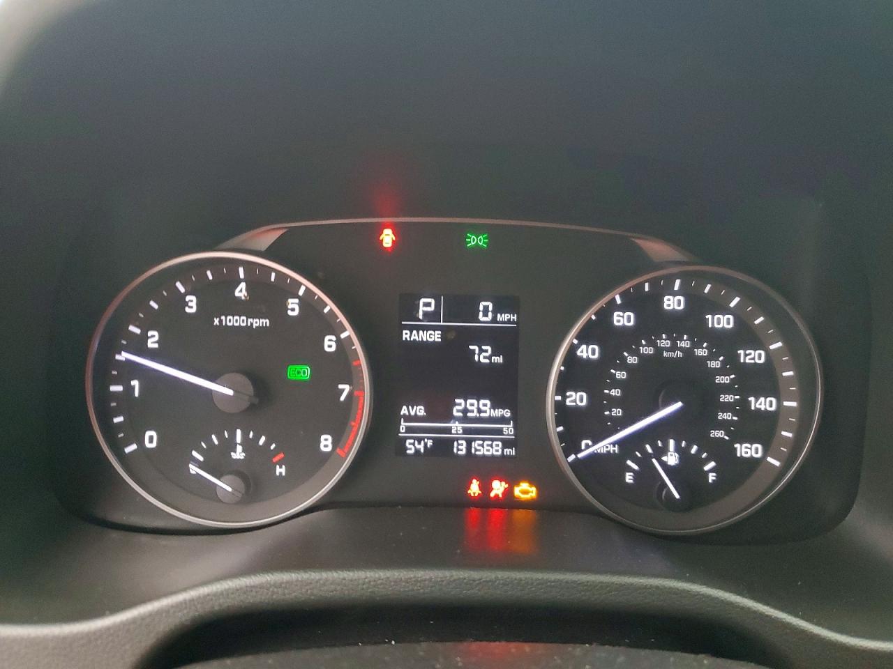 2018 HYUNDAI ELANTRA SE photo 9