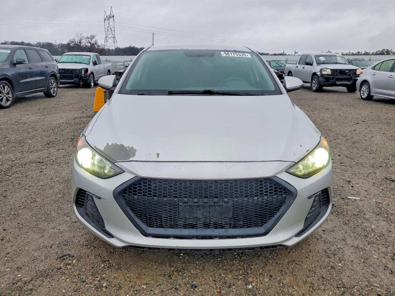 2018 HYUNDAI ELANTRA SE photo 5