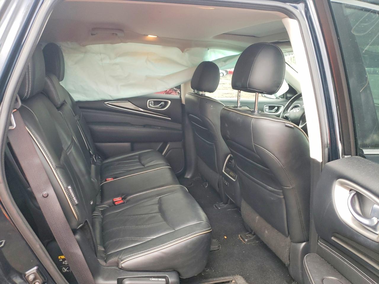 2020 INFINITI QX60 LUXE photo 11