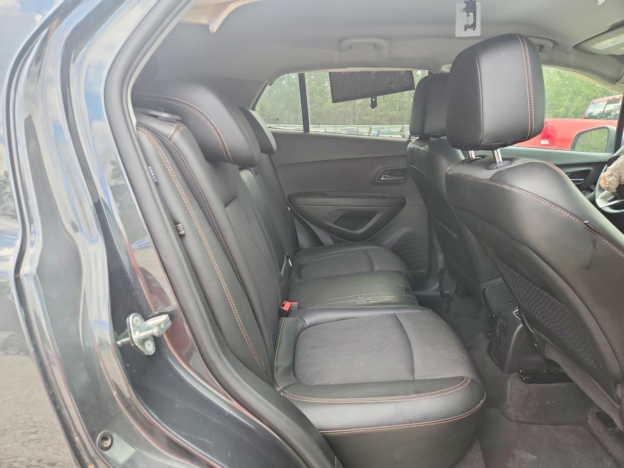 2017 CHEVROLET TRAX 1LT photo 10