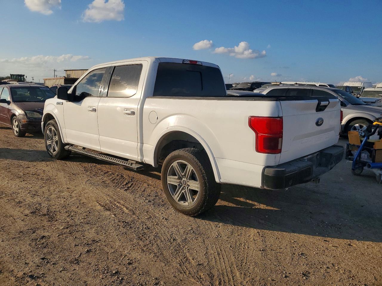 2018 FORD F150 SUPERCREW photo 2