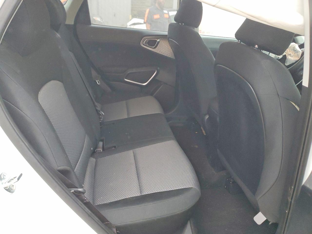 2025 KIA SOUL LX photo 10