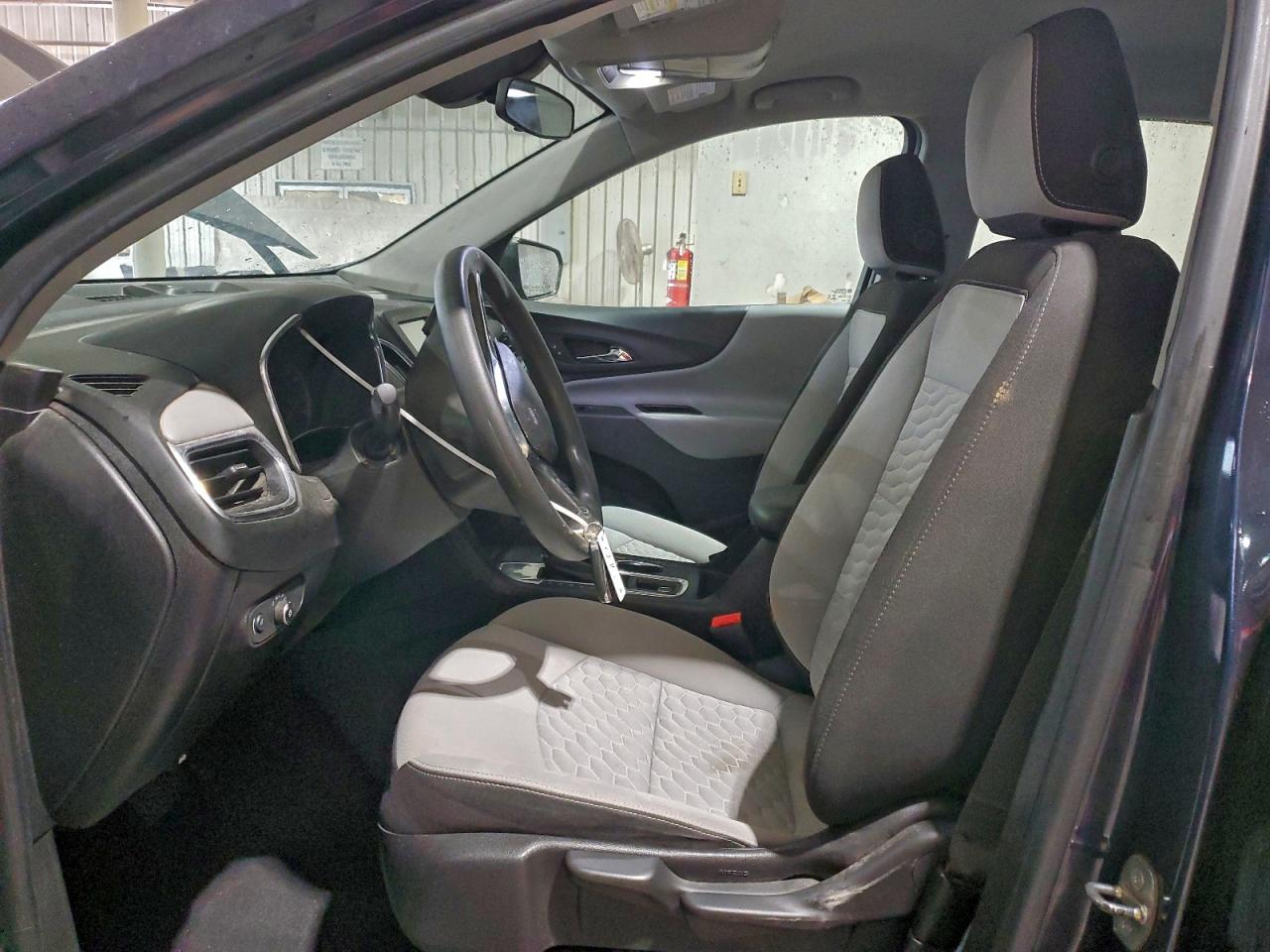 2018 CHEVROLET EQUINOX LS photo 7