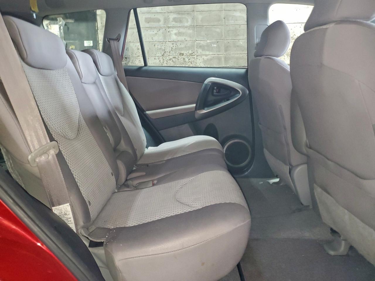 2007 TOYOTA RAV4 photo 11