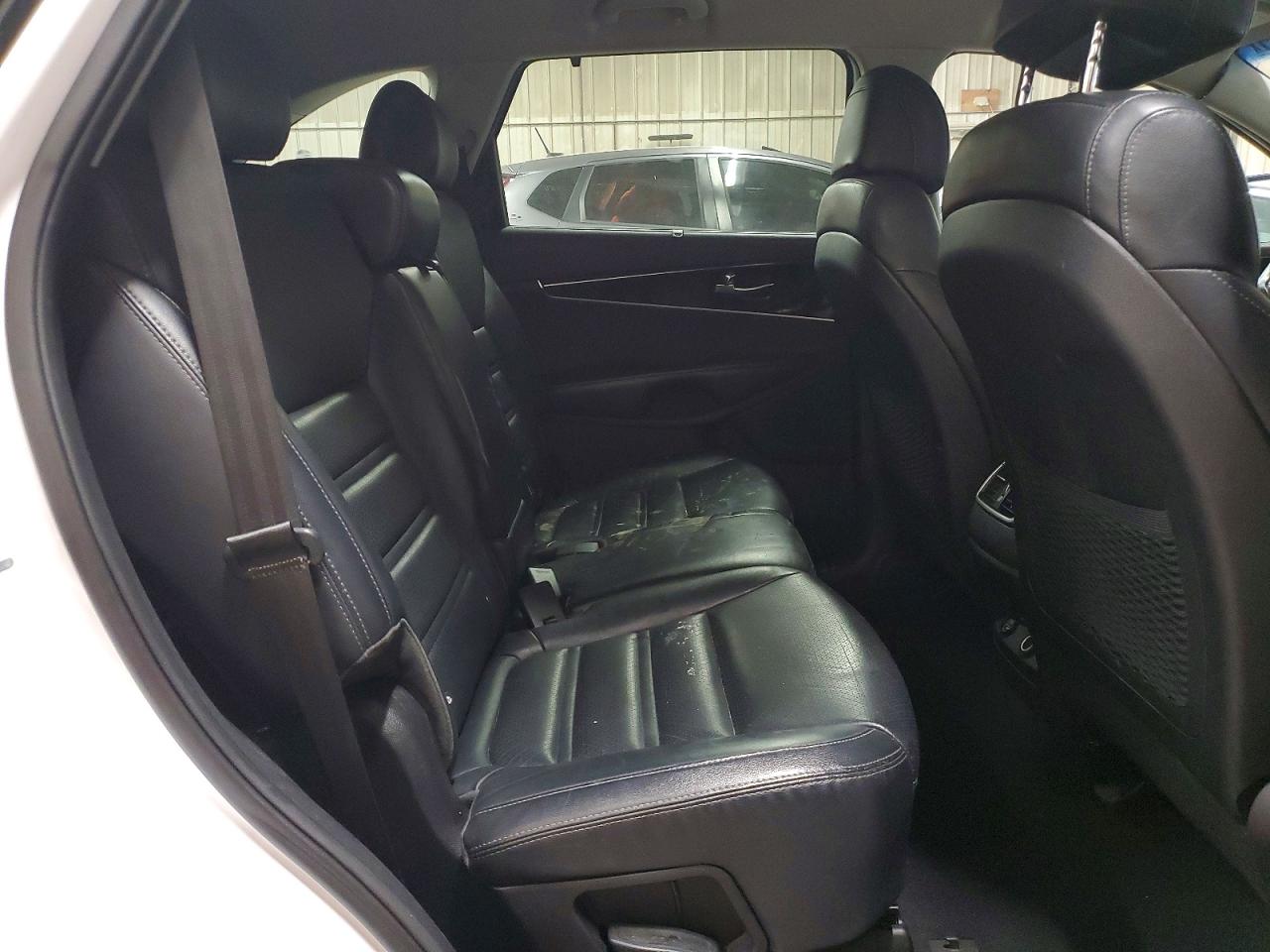 2017 KIA SORENTO EX photo 11