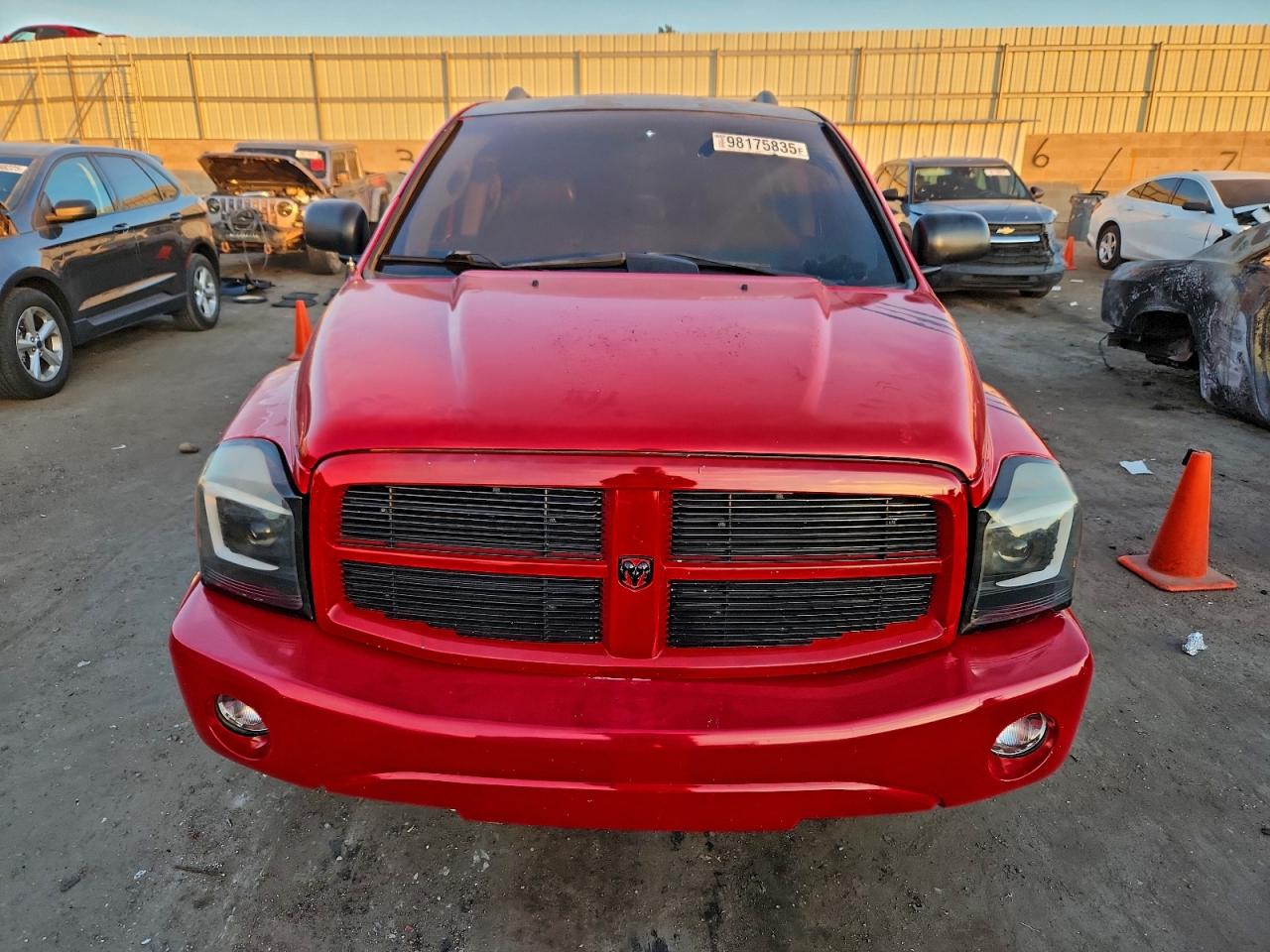 2005 DODGE DURANGO LIMITED photo 5