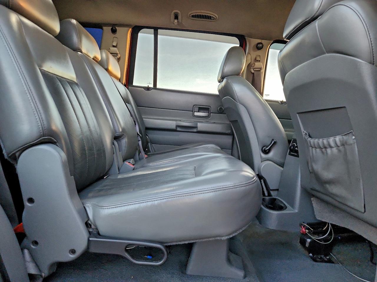 2005 DODGE DURANGO LIMITED photo 11