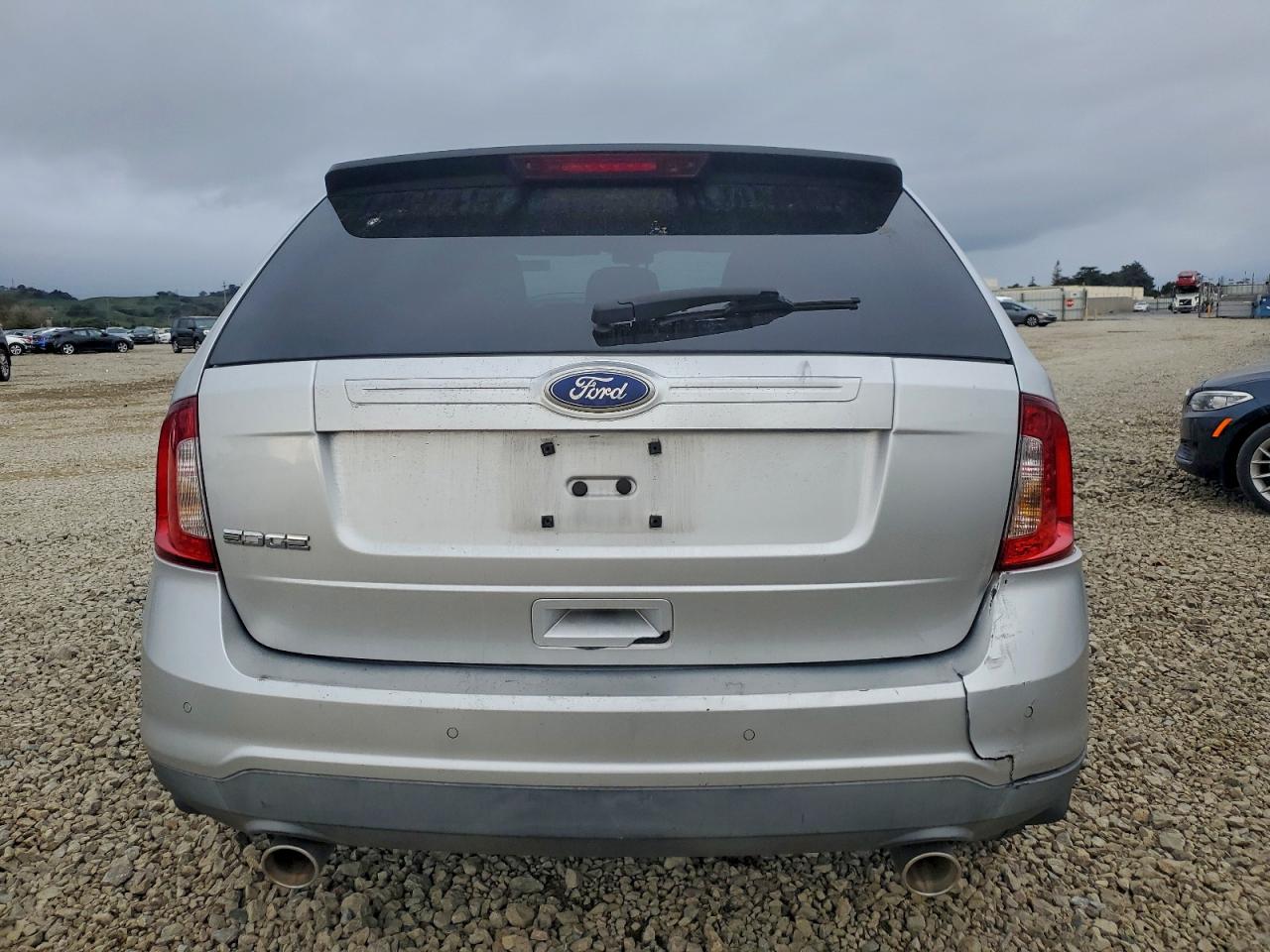 2011 FORD EDGE SE photo 6