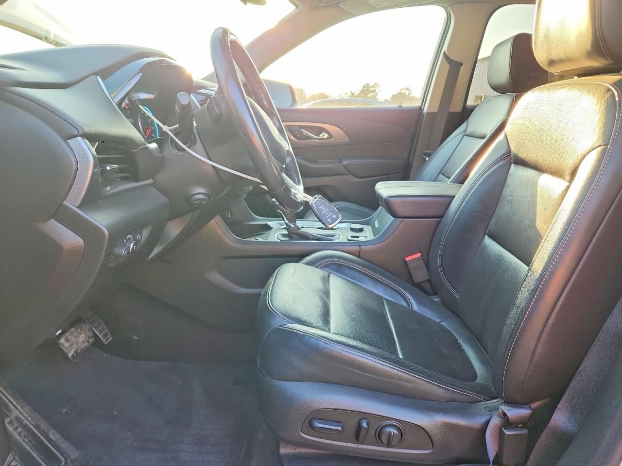 2020 CHEVROLET TRAVERSE PREMIER photo 7