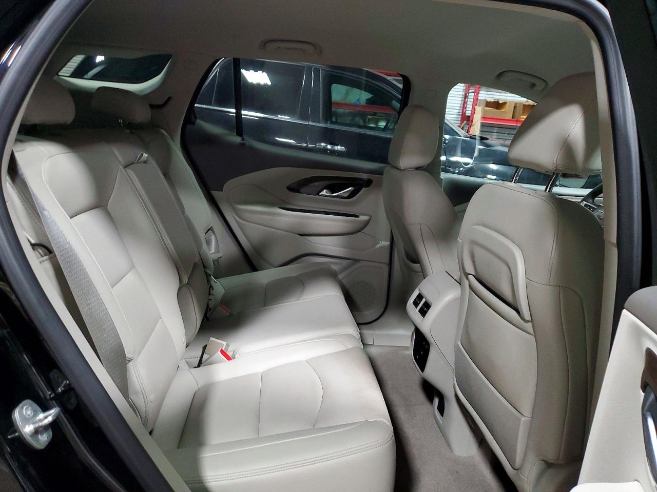 2018 GMC TERRAIN DENALI photo 11