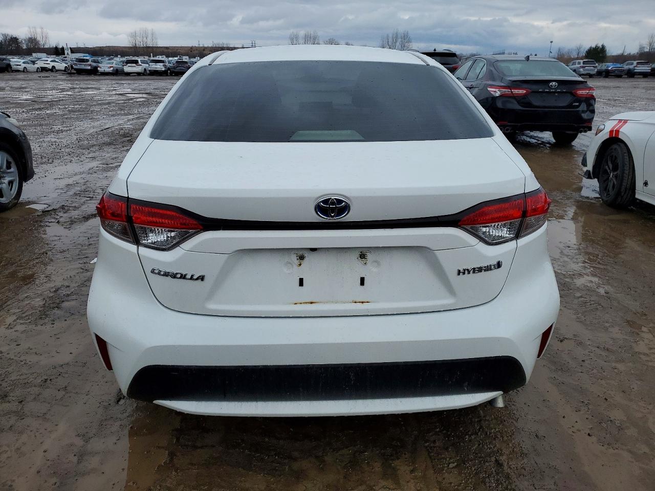 2020 TOYOTA COROLLA LE photo 6