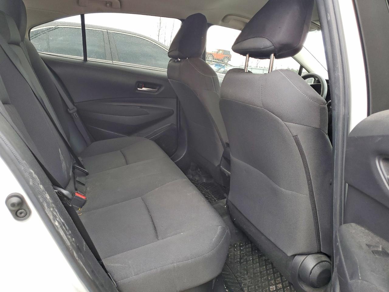 2020 TOYOTA COROLLA LE photo 10