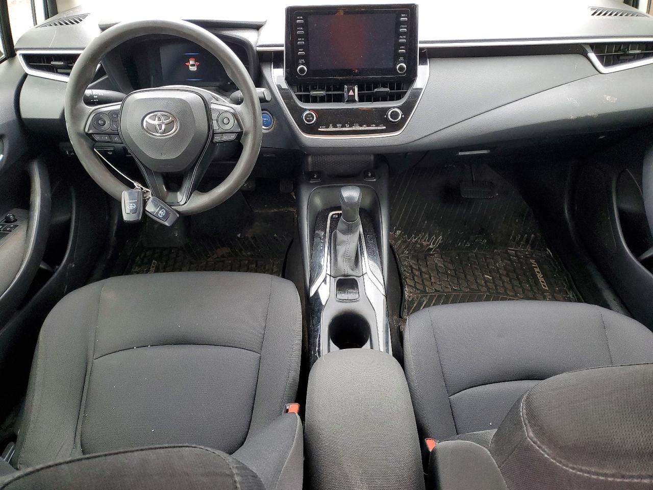 2020 TOYOTA COROLLA LE photo 8