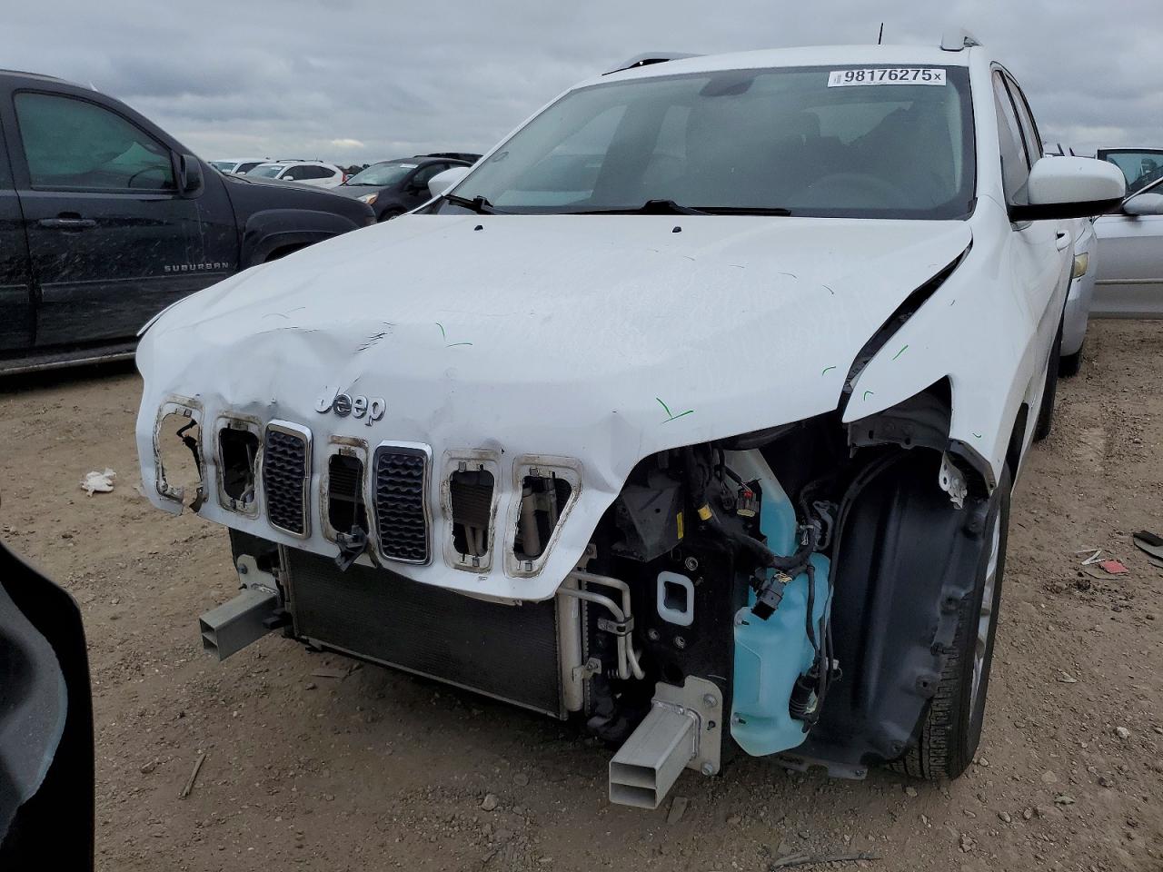 2019 JEEP CHEROKEE LATITUDE photo 5