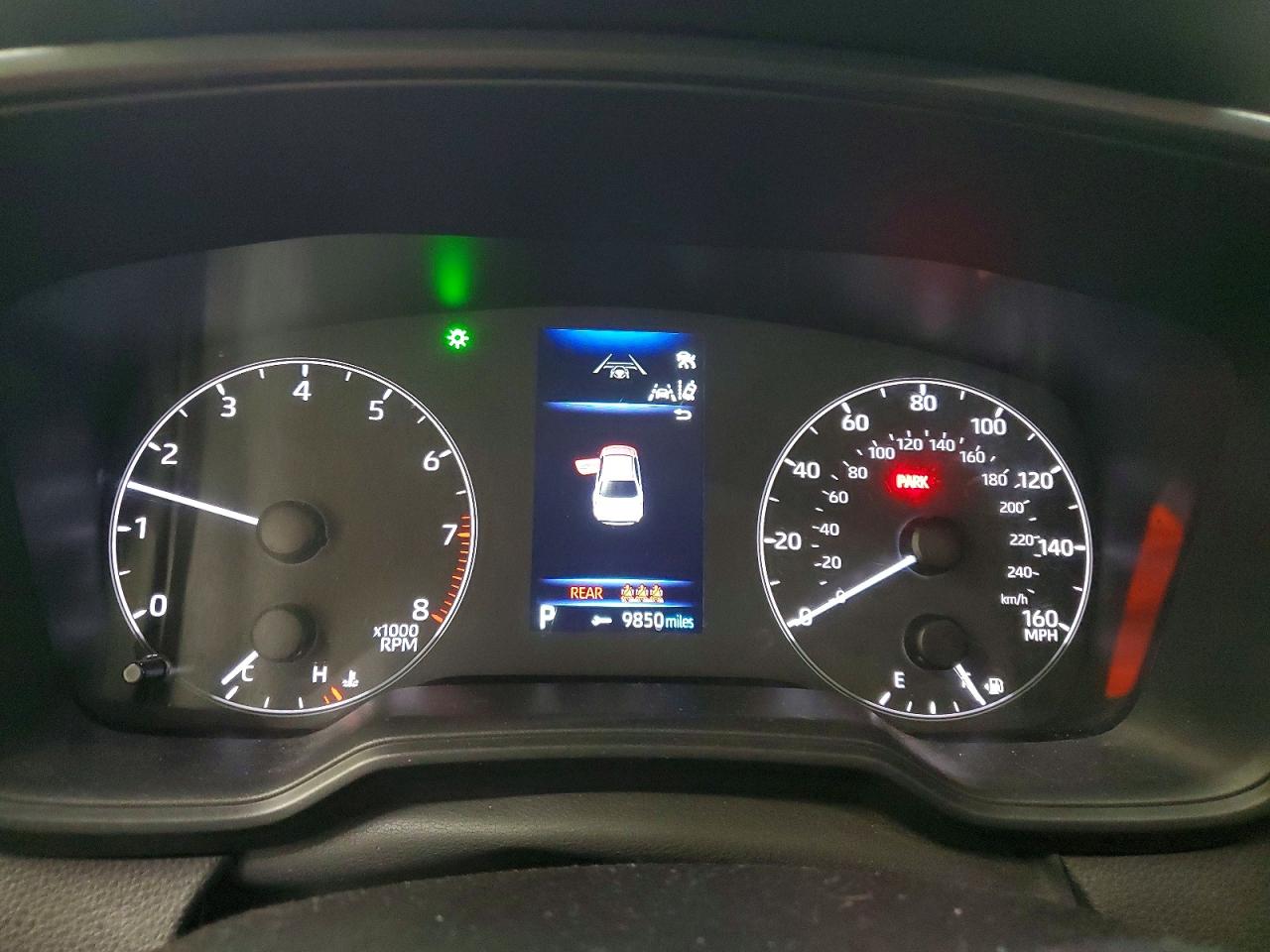 2024 TOYOTA COROLLA LE photo 9