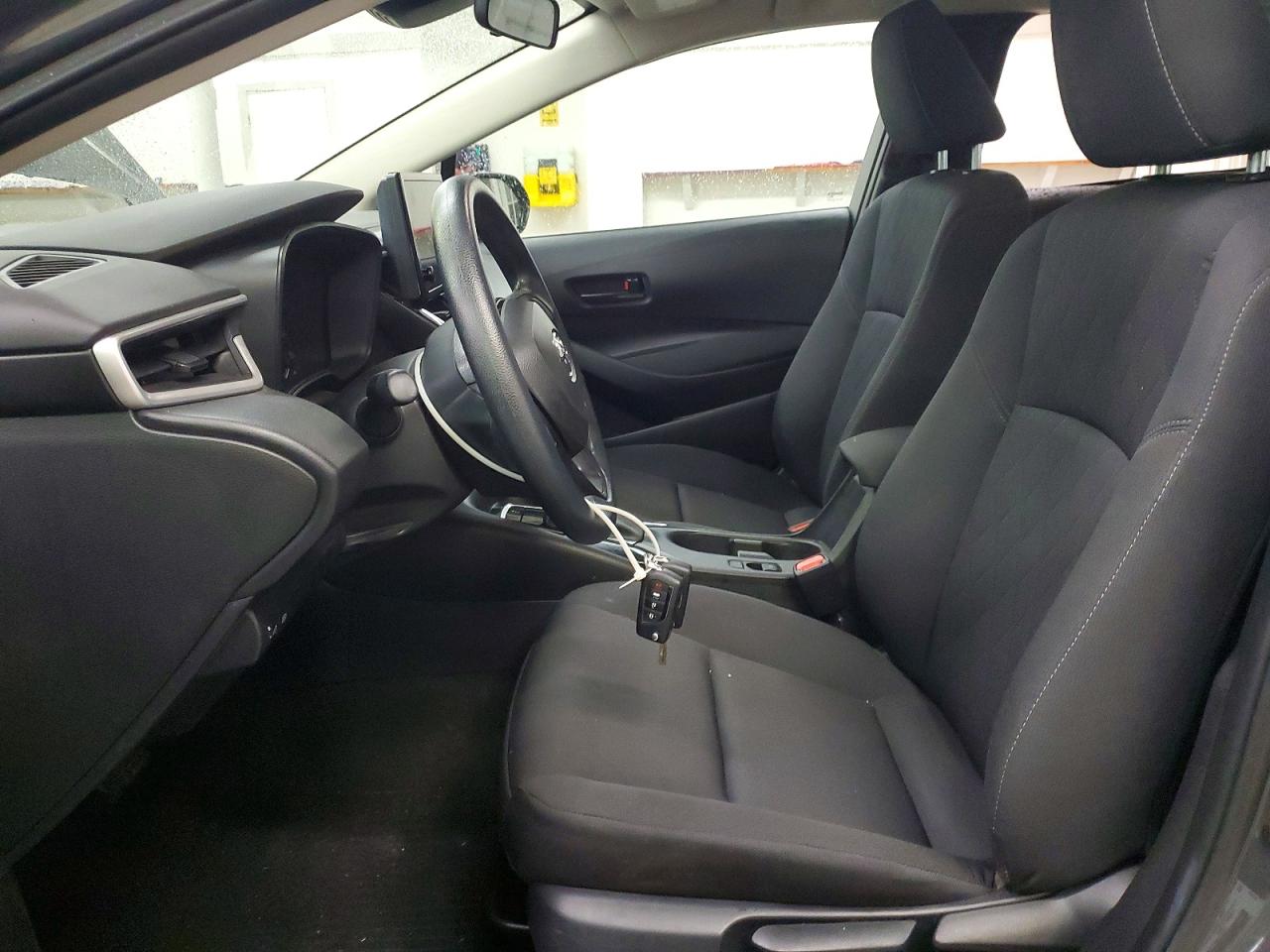 2024 TOYOTA COROLLA LE photo 7