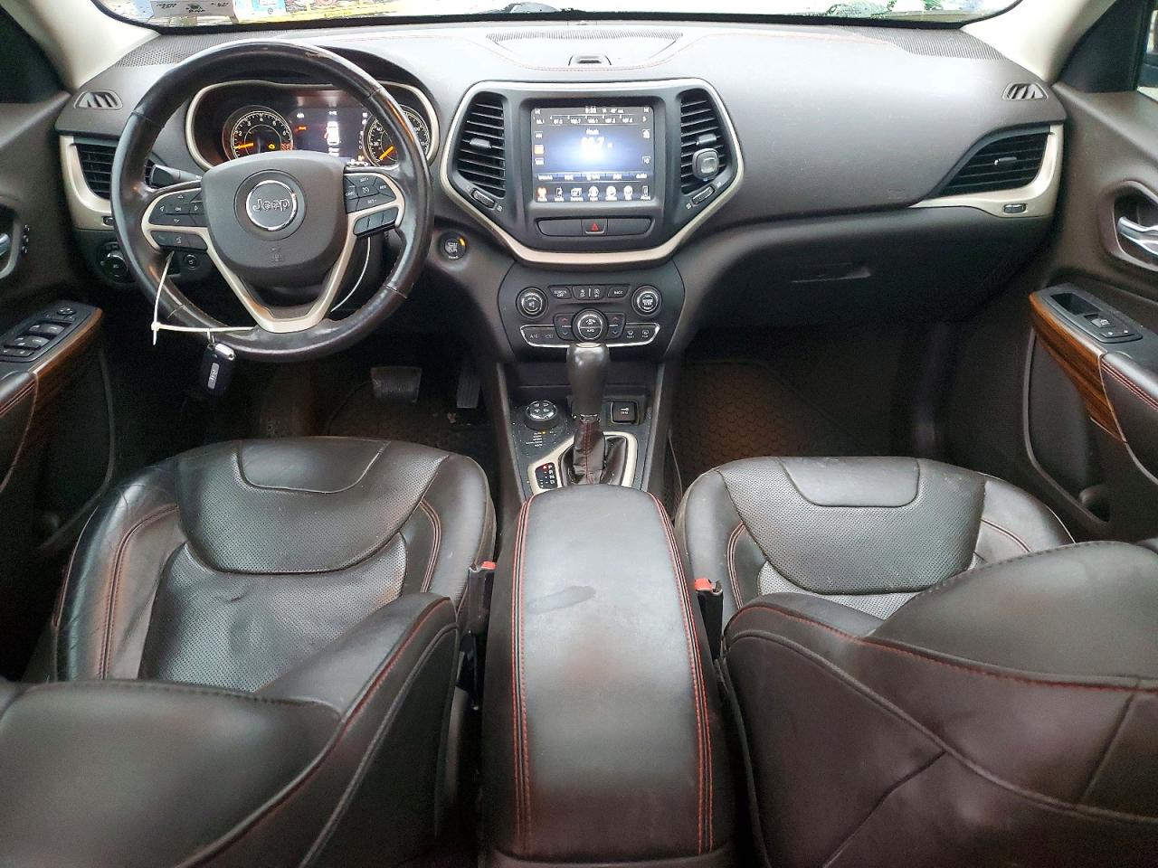 2015 JEEP CHEROKEE TRAILHAWK photo 8