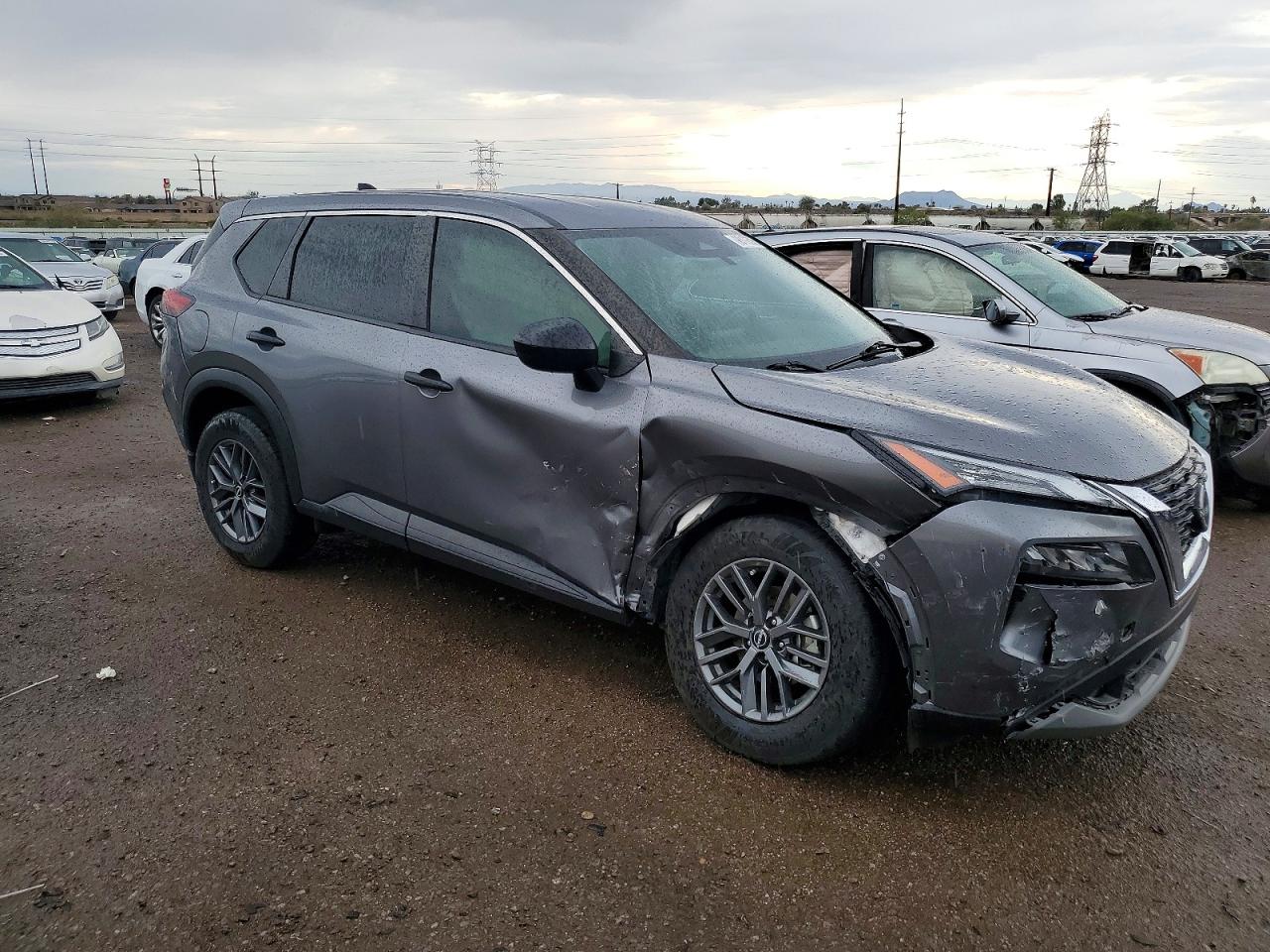 2023 NISSAN ROGUE S photo 4