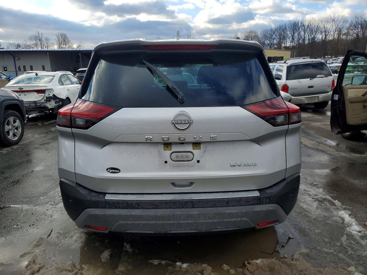 2023 NISSAN ROGUE SV photo 11