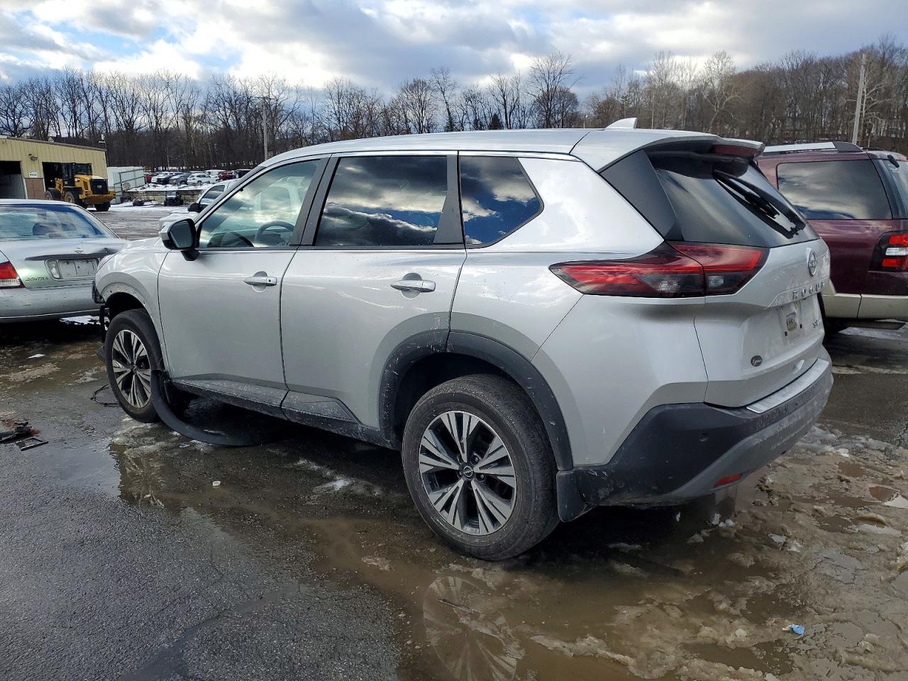 2023 NISSAN ROGUE SV photo 3