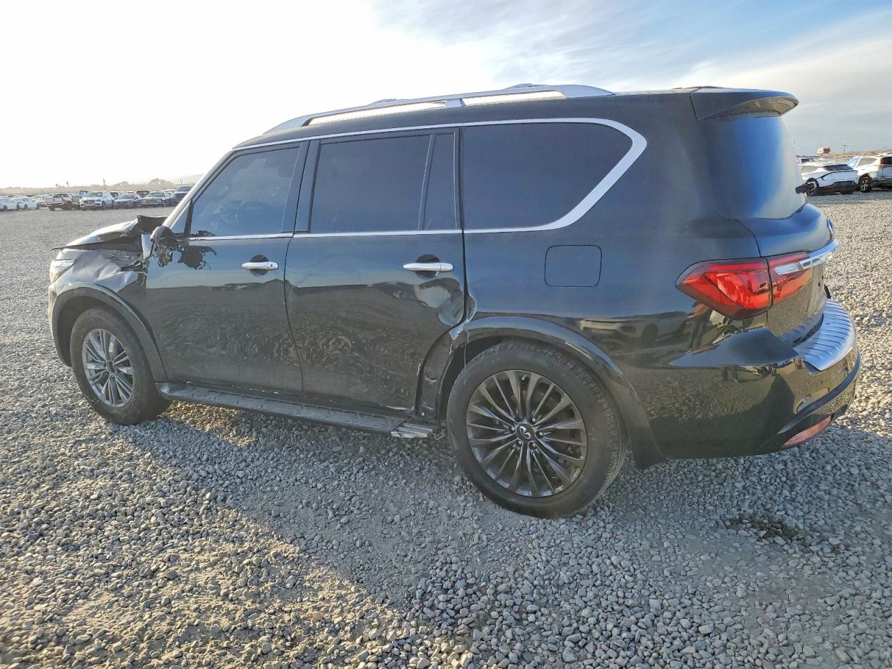 2021 INFINITI QX80 SENSORY photo 2