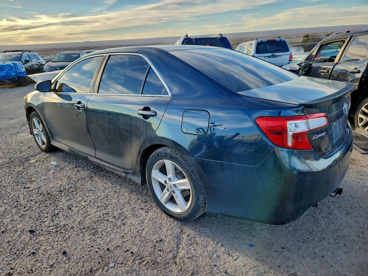 2014 TOYOTA CAMRY L photo 2