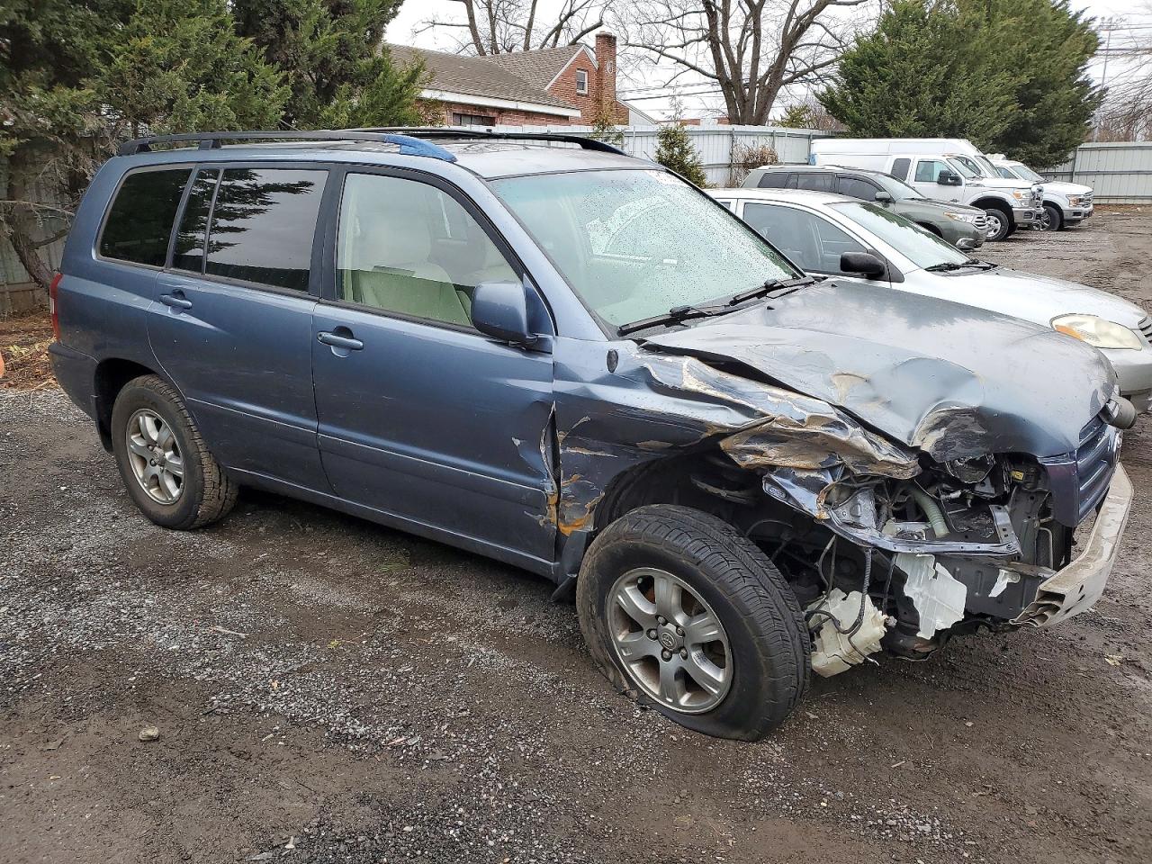 2005 TOYOTA HIGHLANDER BASE photo 4