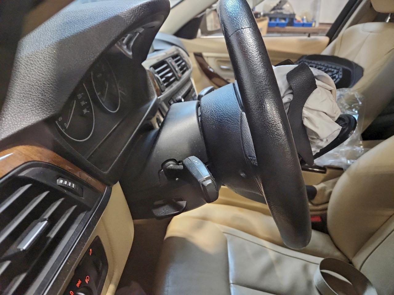 2013 BMW 328 XI photo 9