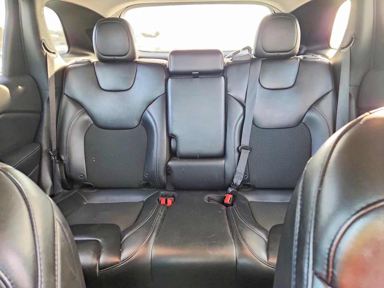 2019 JEEP CHEROKEE LATITUDE PLUS photo 10