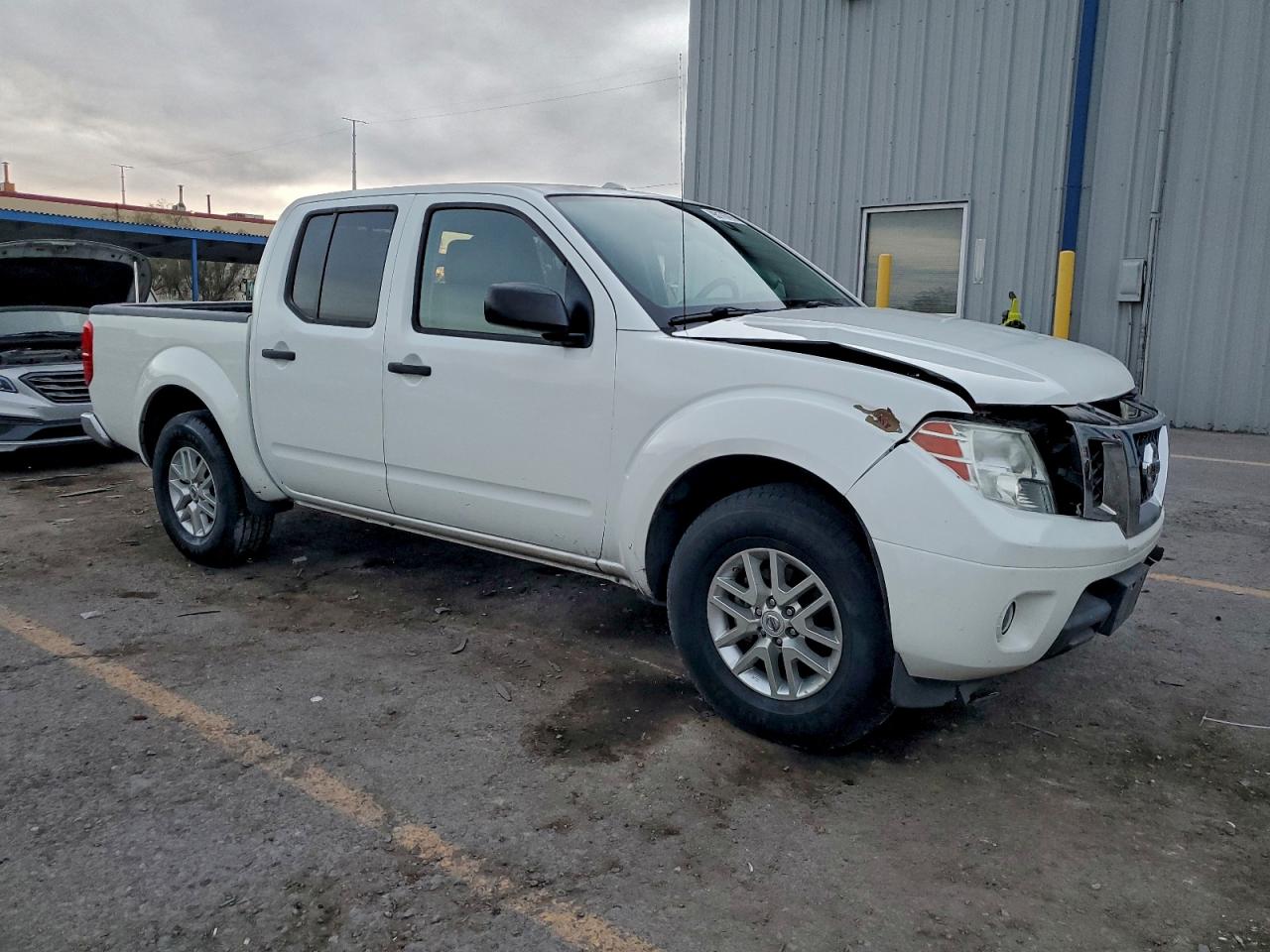 2018 NISSAN FRONTIER S photo 4