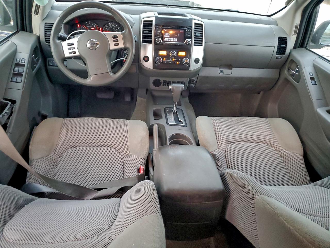 2018 NISSAN FRONTIER S photo 8