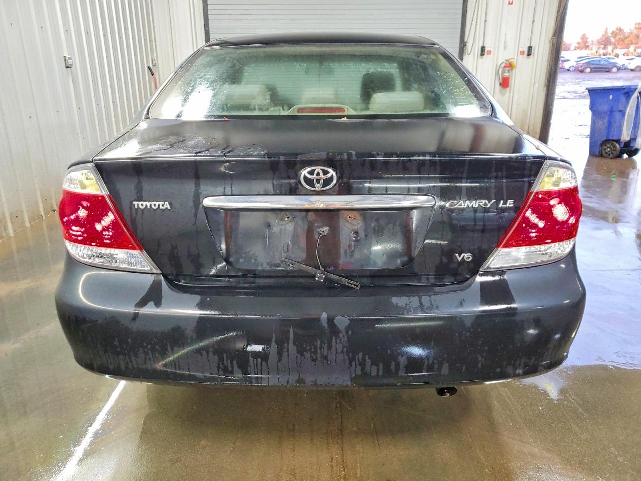 2005 TOYOTA CAMRY LE photo 6