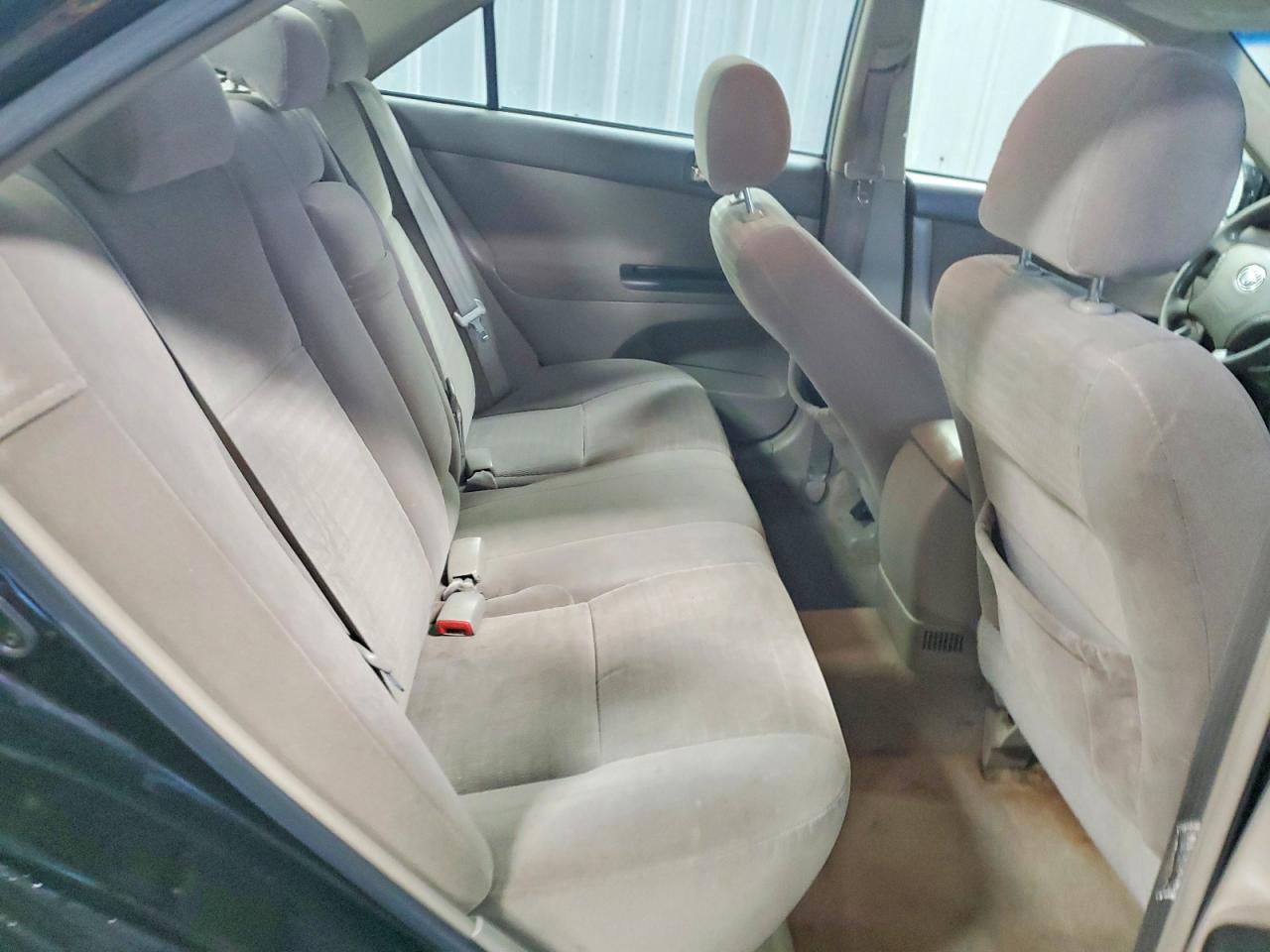 2005 TOYOTA CAMRY LE photo 10
