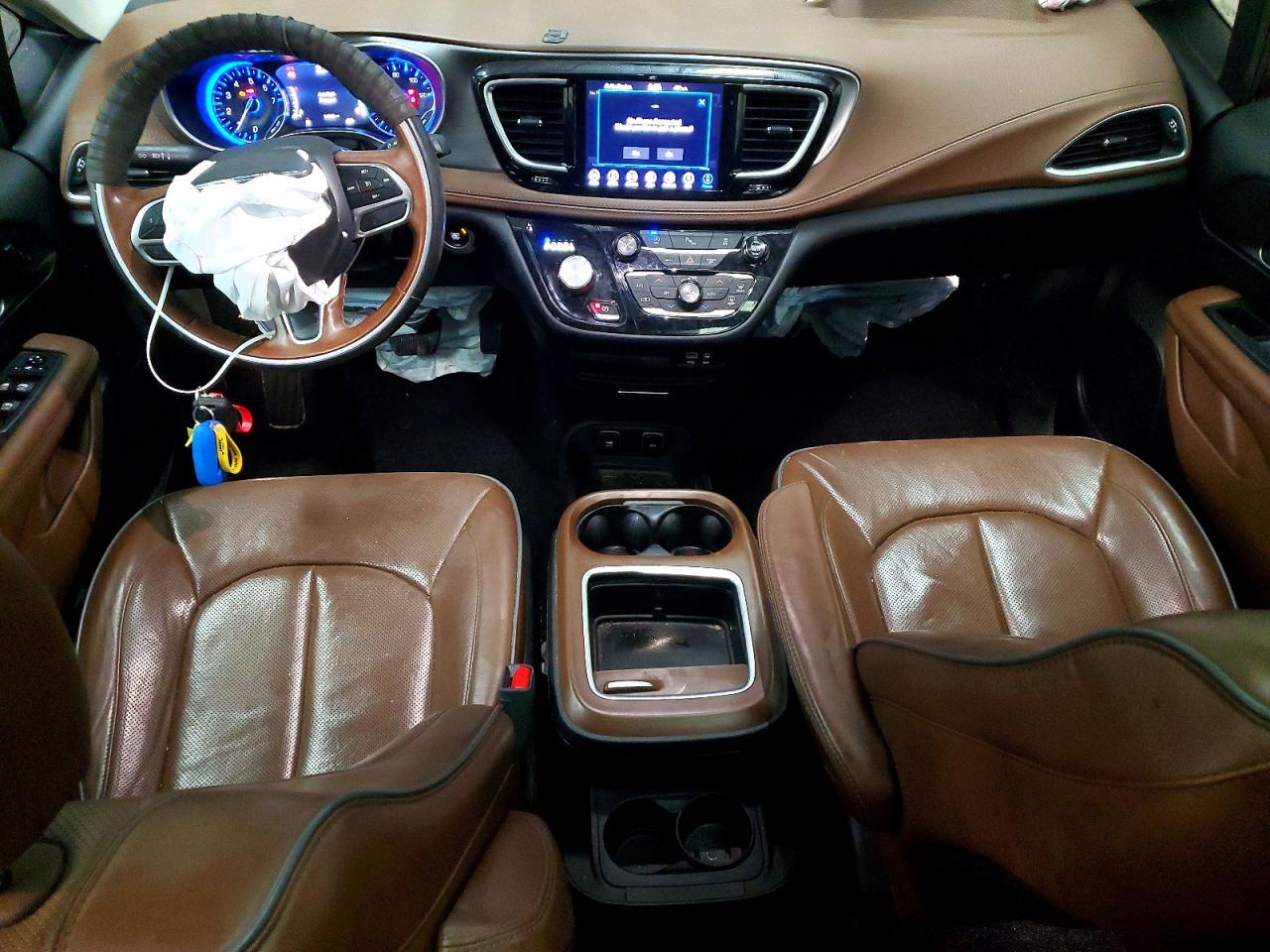 2019 CHRYSLER PACIFICA LIMITED photo 8