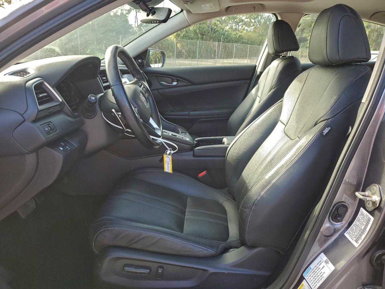 2019 HONDA INSIGHT TOURING photo 7