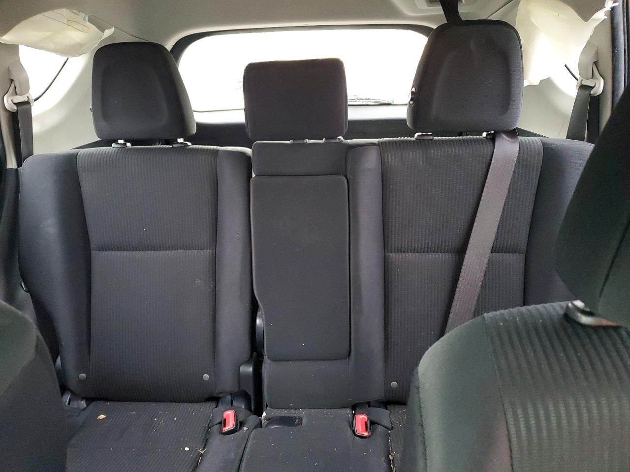 2014 TOYOTA RAV4 LE photo 10