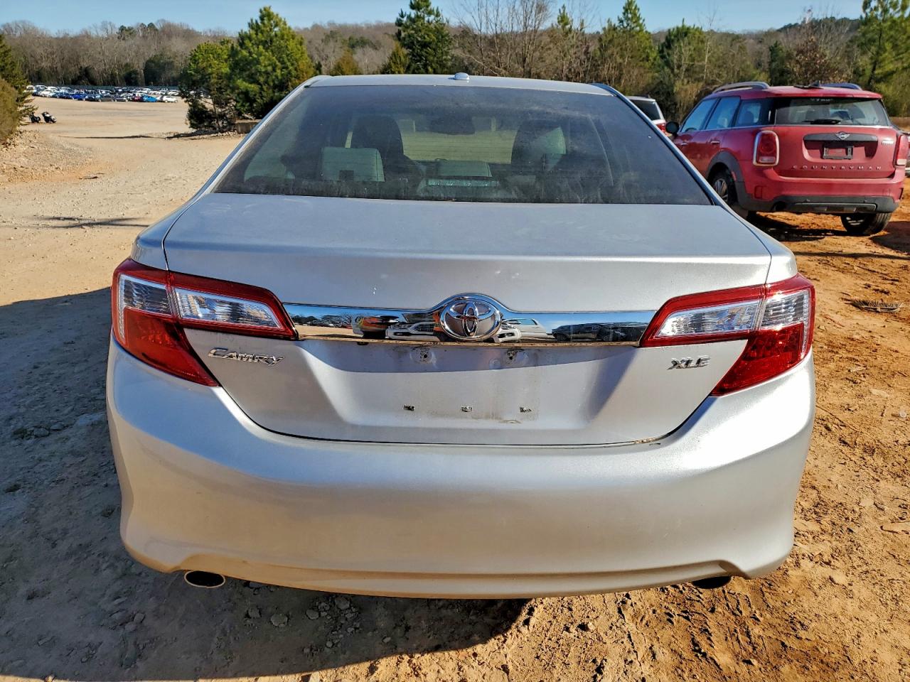 2013 TOYOTA CAMRY SE photo 6