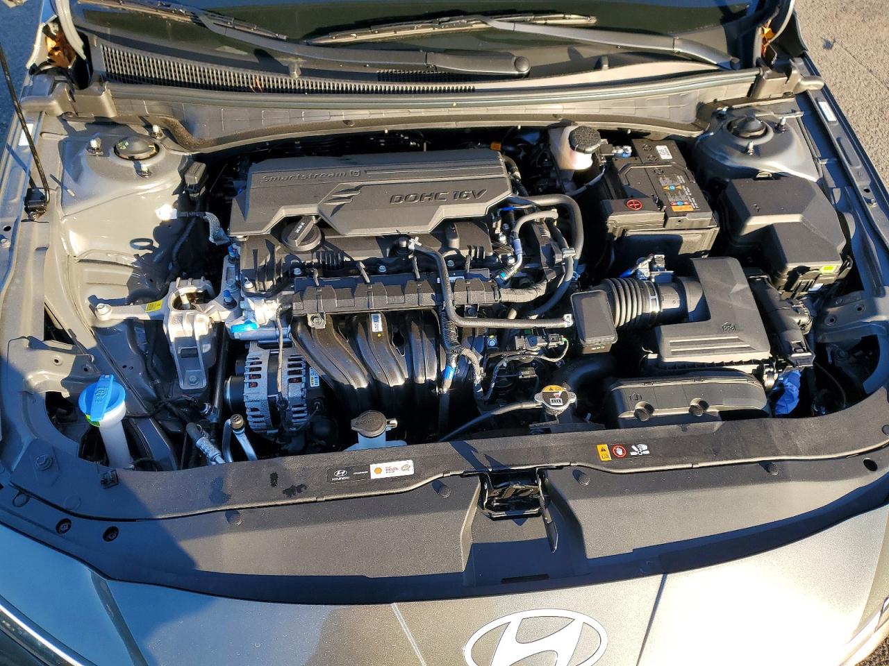 2025 HYUNDAI ELANTRA SEL SPORT photo 11