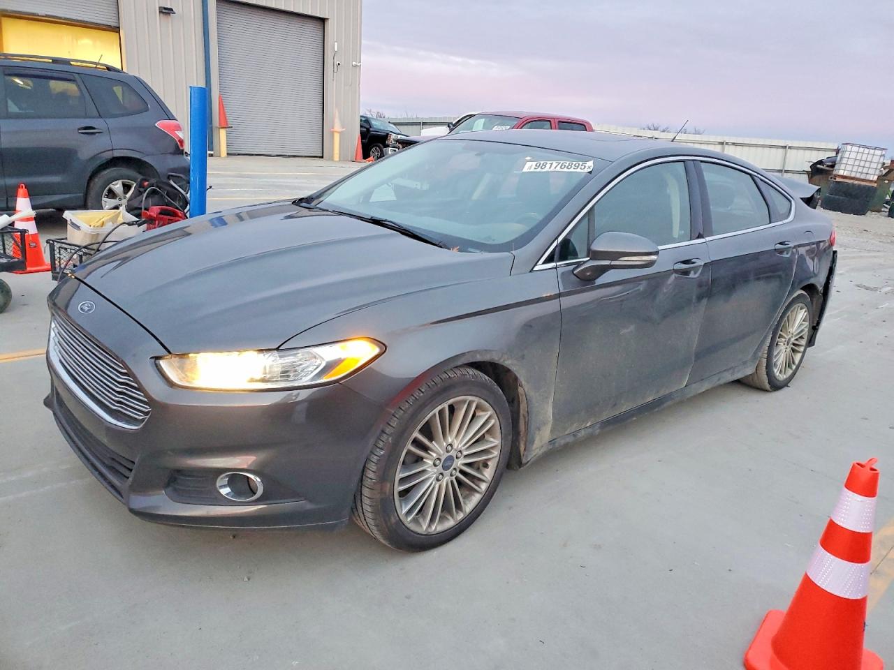 2016 FORD FUSION
