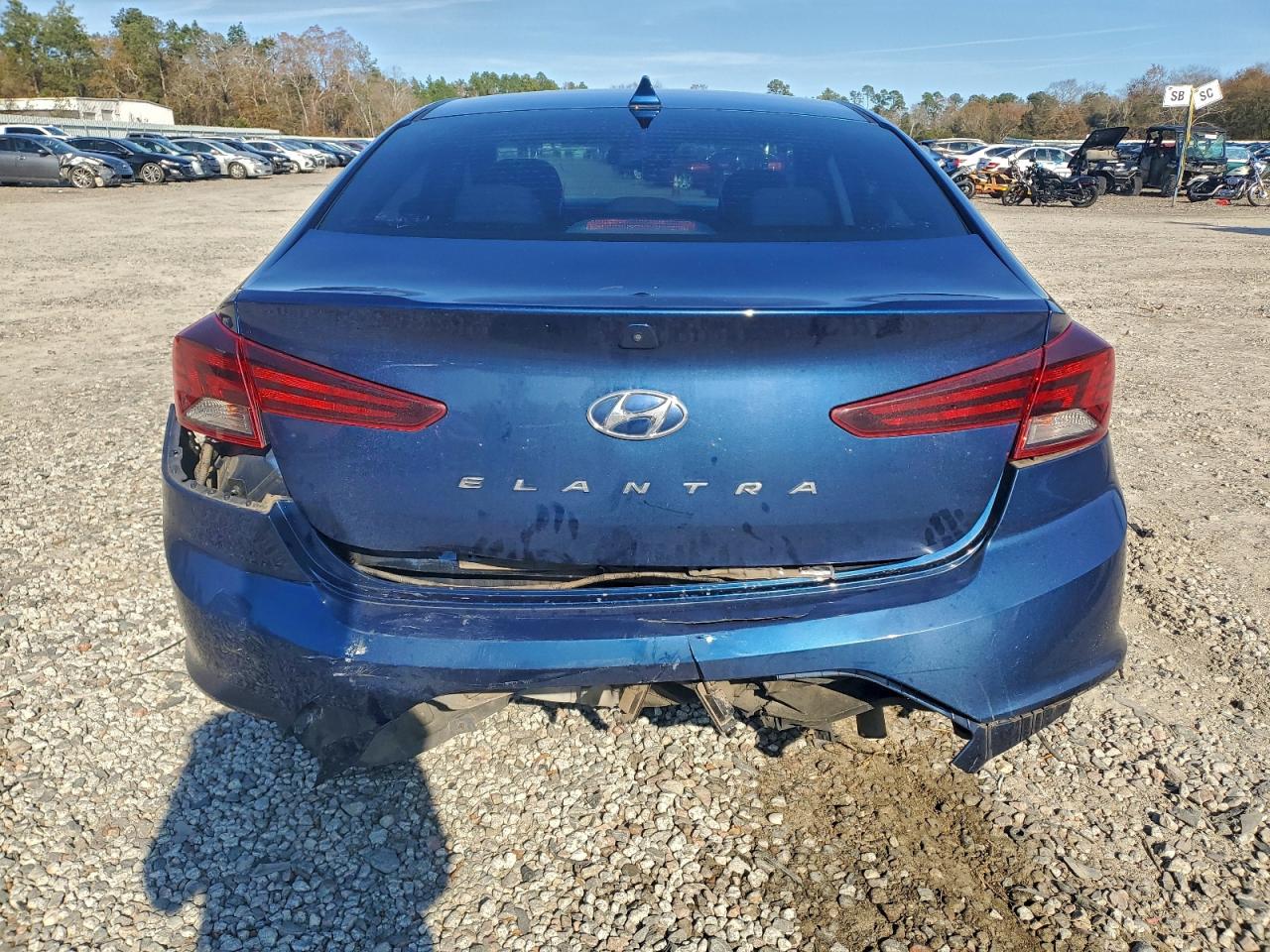 2020 HYUNDAI ELANTRA SEL photo 6