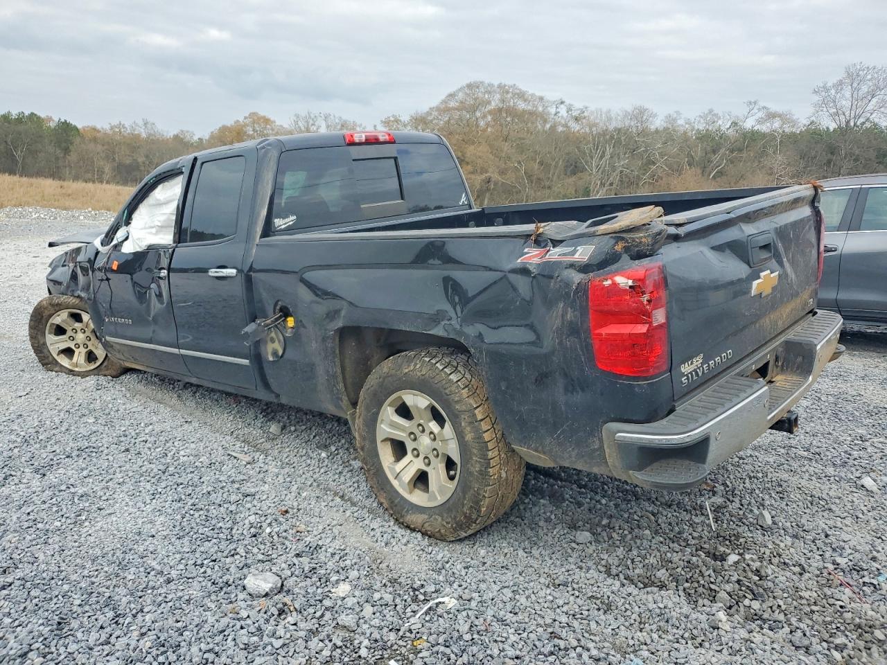 2014 CHEVROLET SILVERADO C1500 LTZ photo 2