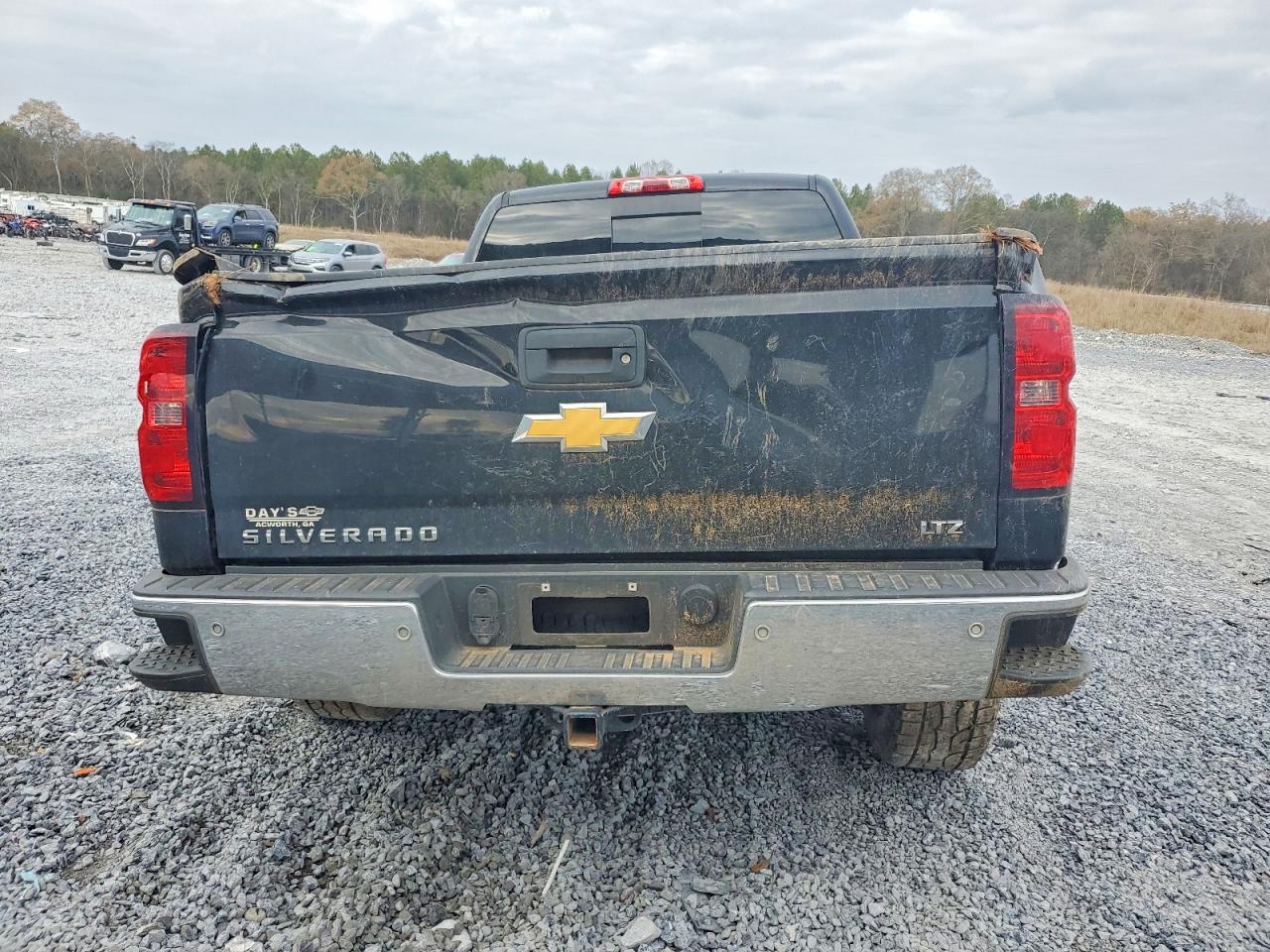 2014 CHEVROLET SILVERADO C1500 LTZ photo 6